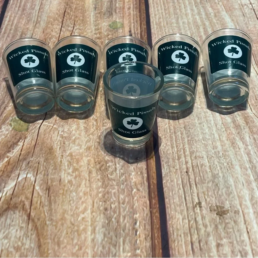 Wicked Pissah shot glasses Lot of 6 Preowned